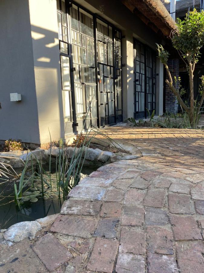 Four20 Bespoke Hotel Johannesburg Exterior foto